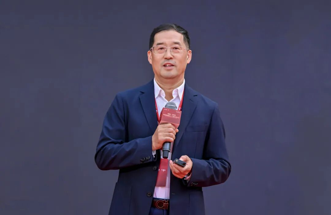 上海证券报专访 | 米兰milan,李军：以“屏”为基三十年 AI与文旅打开增长新空间