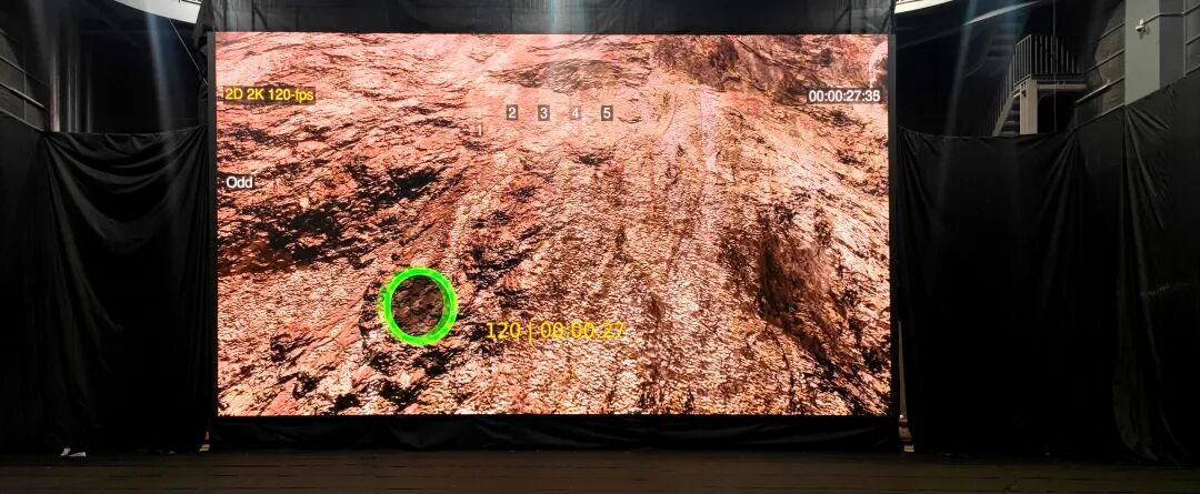 轻薄新标杆！华夏米兰milan,4K 16m LED透声电影屏通过DCI认证
